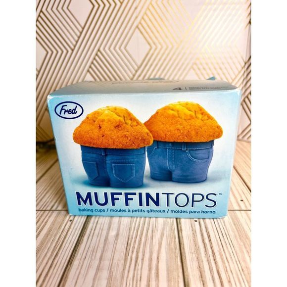 🎊SOLD🎊Set Of 4 Muffin-Tops Cupcake Muffin Molds Silicone Baking Cups Novelty